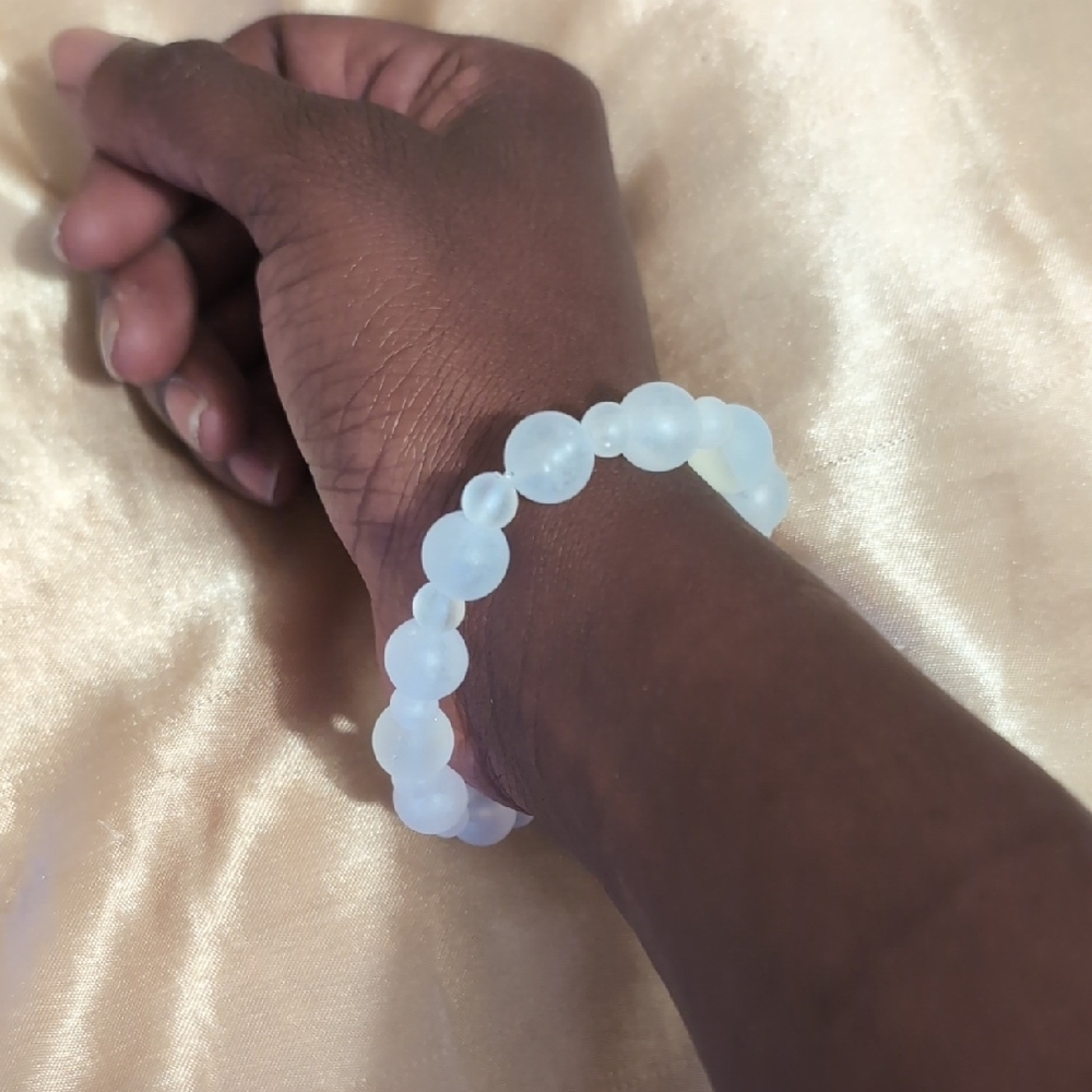 Elegant Frosted White Beaded Bracelet